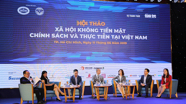 Cần làm gì để thúc đẩy thanh toán không tiền mặt tại Việt Nam