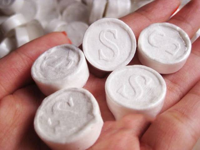 Hiểm họa viên nén mặt nạ giá rẻ