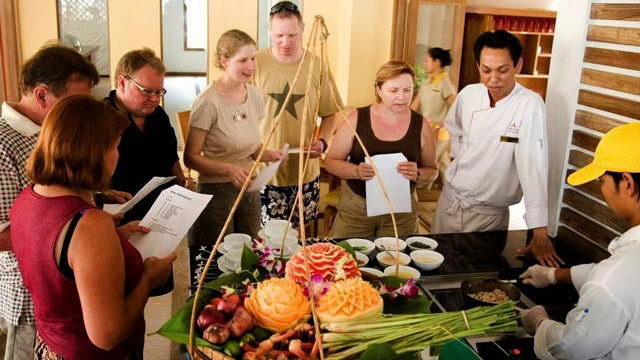 Phát triển tour du lịch ẩm thực